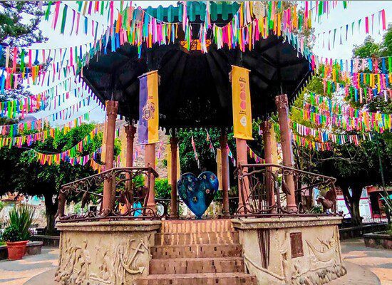 Plaza Ajijic downt town