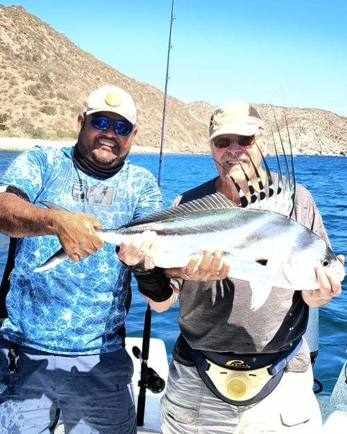 La Paz- Ensenada de los Muertos-Bahía de los Sueños – Baja Sur