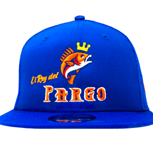 Custom New Era fishing cap with El Rey del Pargo logo.